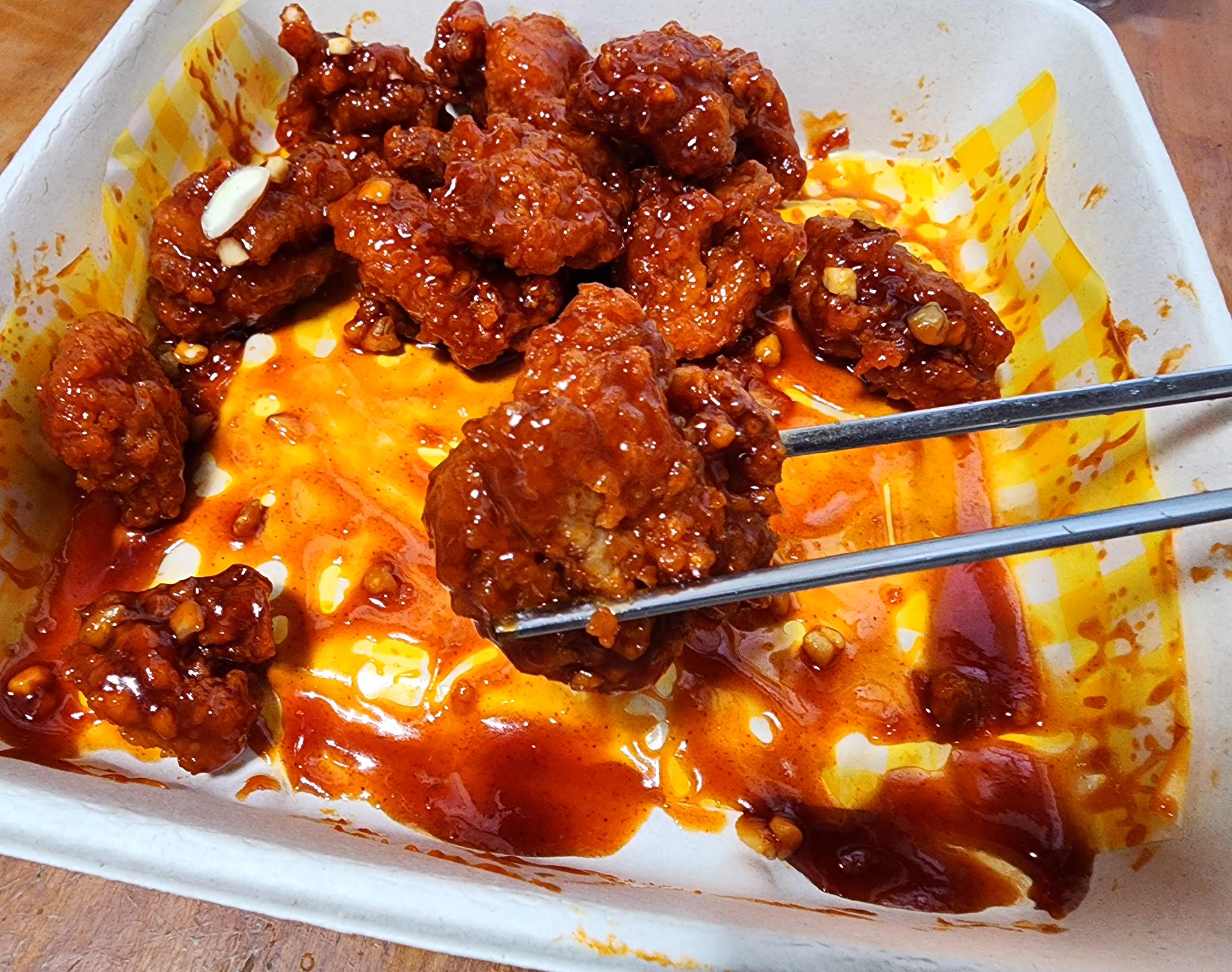 롯데마트_갱엿순살닭강정