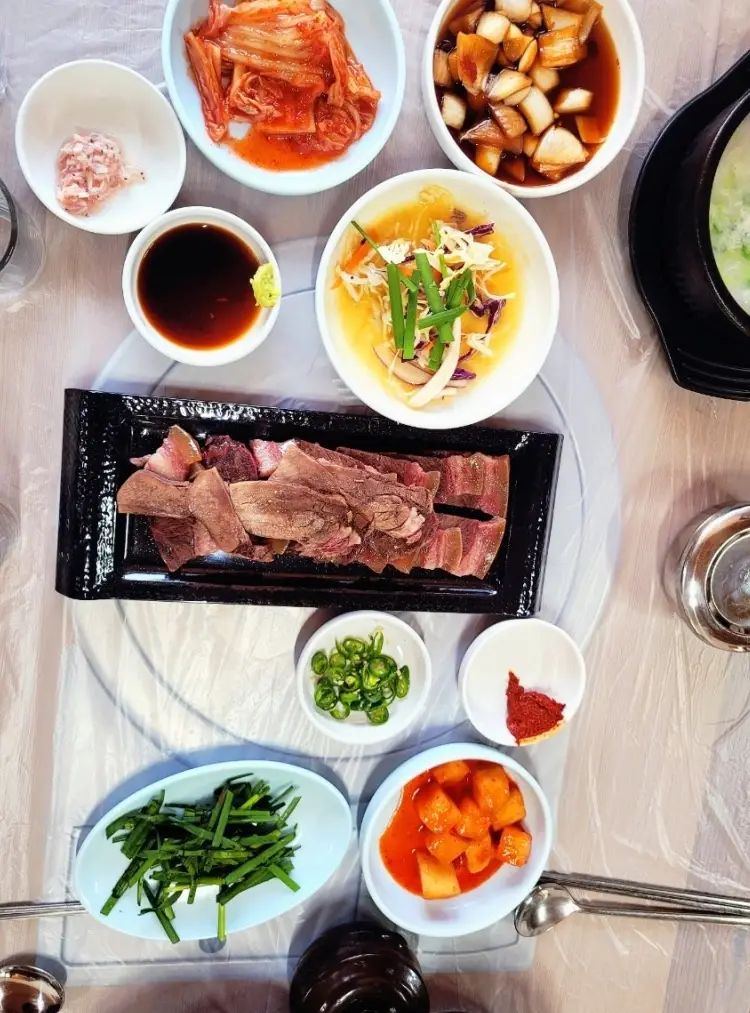 아름다운 cc 근처 맛집