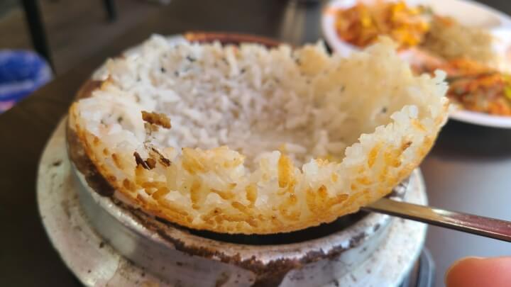 우성-기사식당-누룽지-그릇