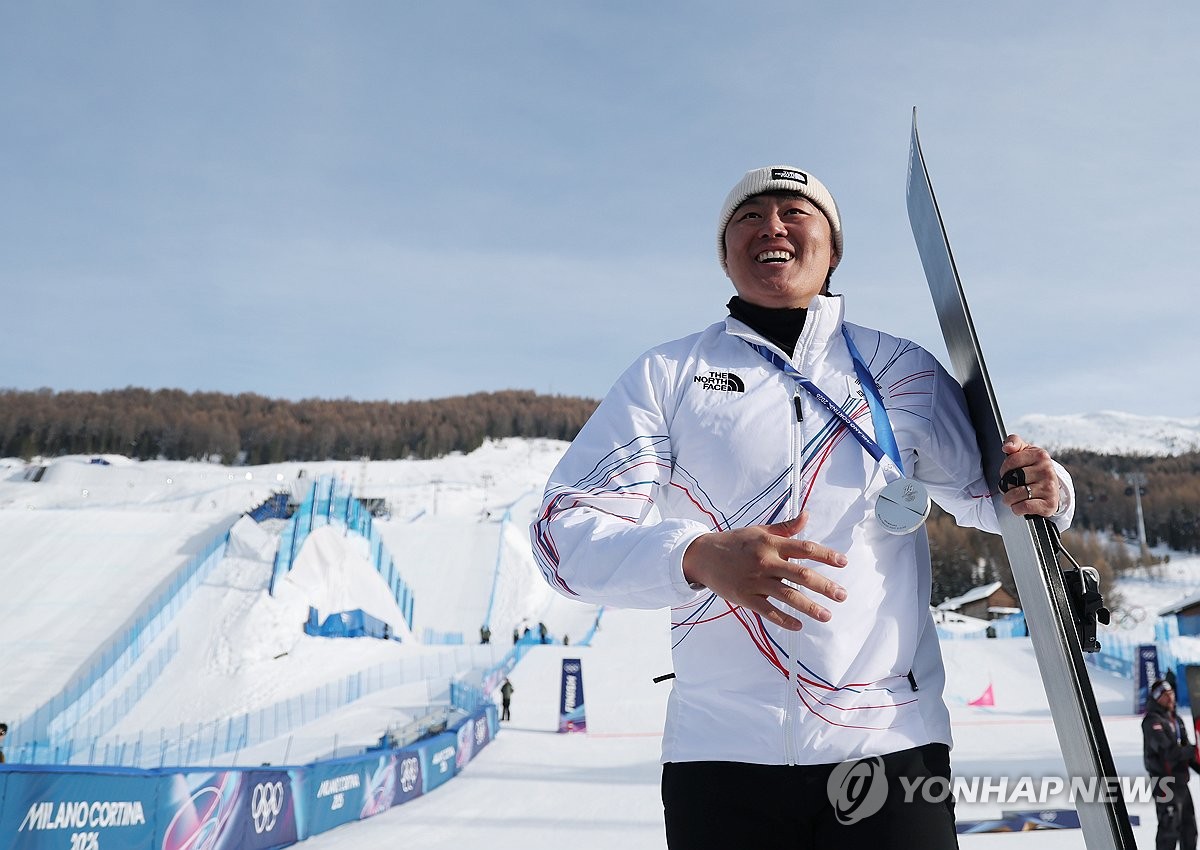 김상겸 밀라노 올림픽 은메달 한국 400호 기적 노장의 투혼
