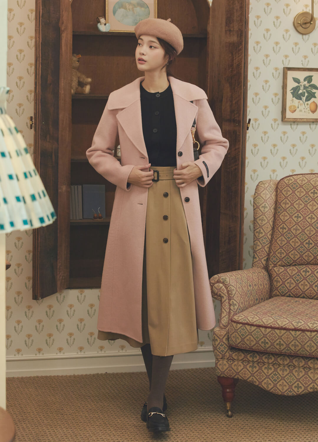 잇미샤 빅카라 슬림핏 캐시미어 블렌디드 핸드메이드 코트 핑크 모델컷