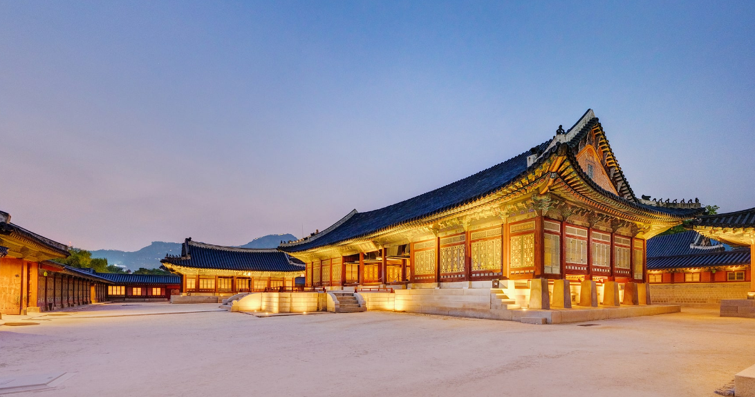 경복궁 야간개장 한복대여