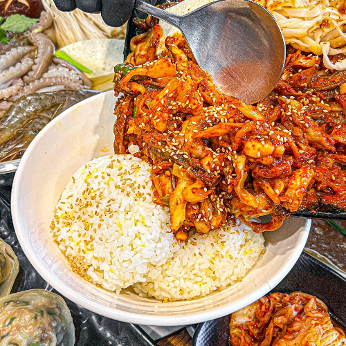 연포탕 떡갈나무집 생생정보 도토리묵 만두전골 낙지덮밥