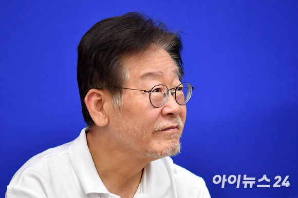 이재명 더불어민주당 대표가 지난 14일 국회 당 대표실에서 15일차 단식투쟁을 이어가고 있다. [사진=곽영래 기자]