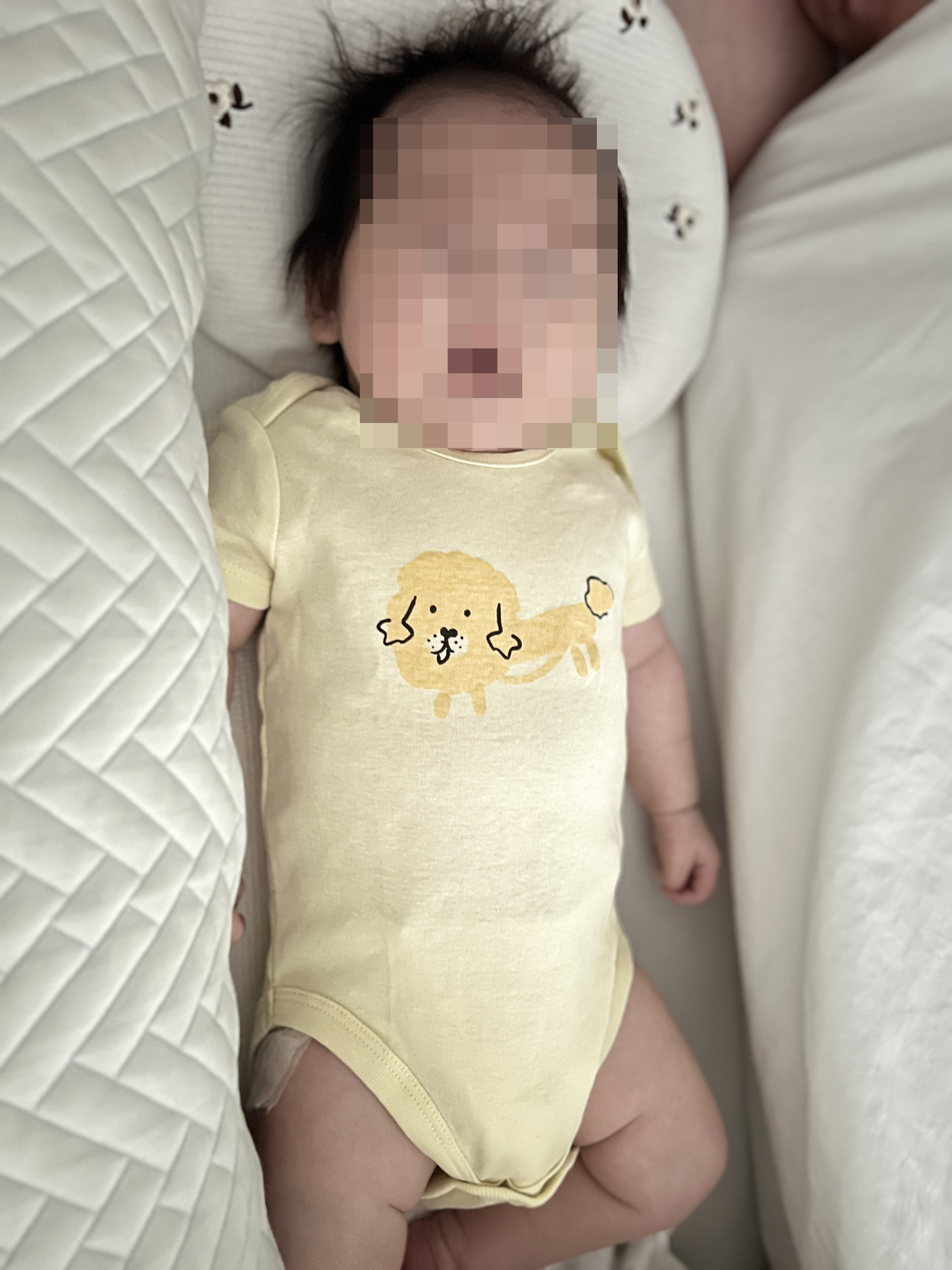 원더윅스 아기 자는 사진