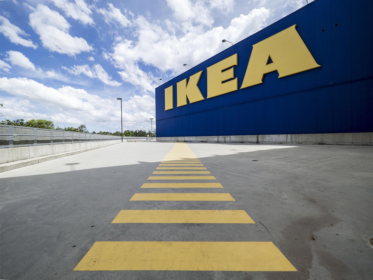 이케아(IKEA)의 소형 주택 인테리어 전략 분석