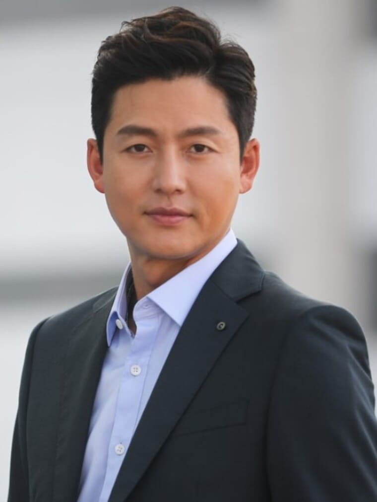 배우-이정진