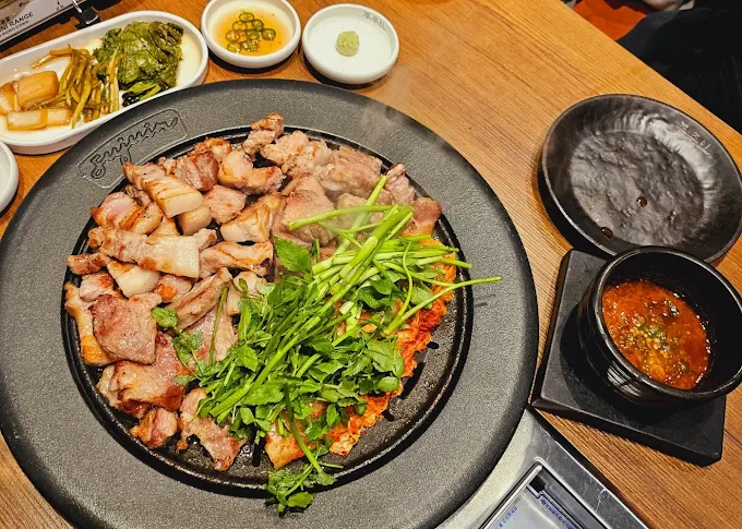 부산 화명동 삼겹살집 '푸주인'