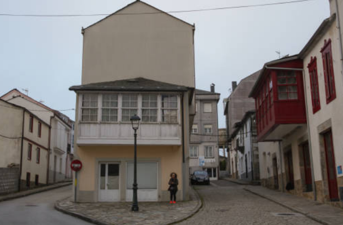 갈라진 골목길의 꿈