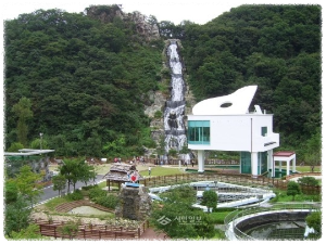 피아노폭포
