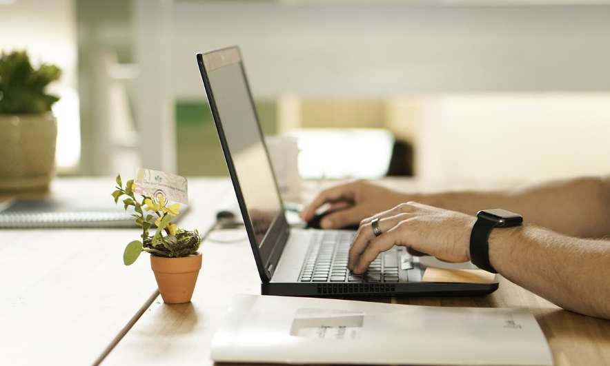 스테이블코인 암호화폐 거래의 3분의 2 이상