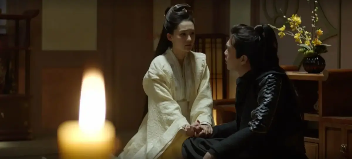 범한의-손을-잡고있는-임완아