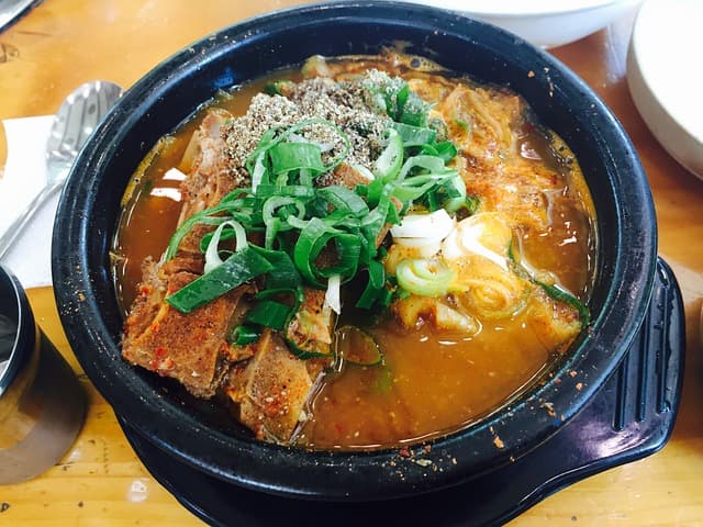 뼈해장국