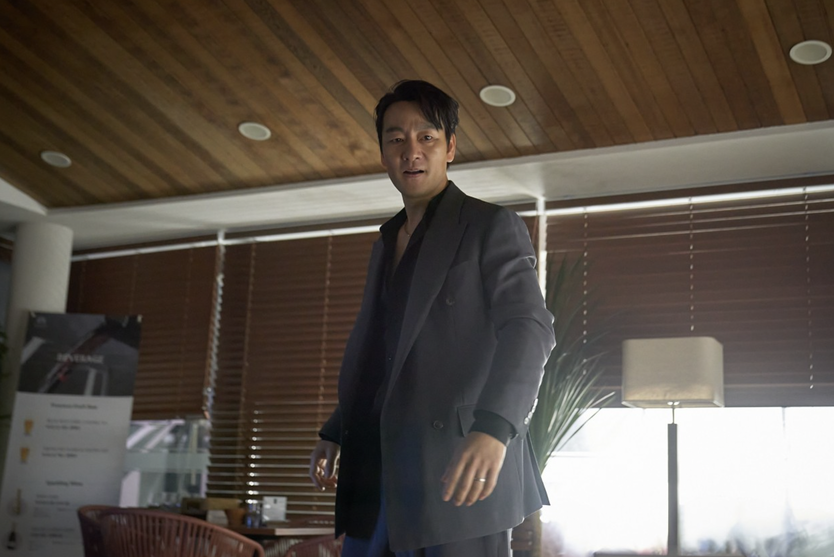 영화 로비 등장인물 출연진 정보 총정리