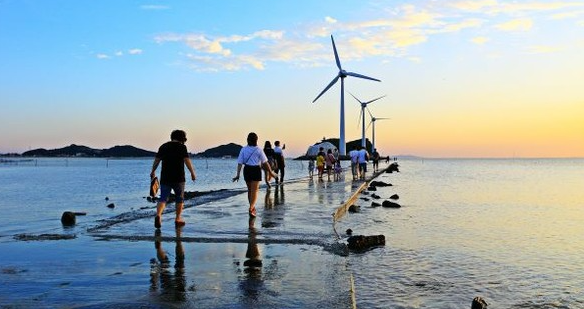 안산 대부도 해수탕 (서해 해수 온천, 풍부한 미네랄, 바다 전망)