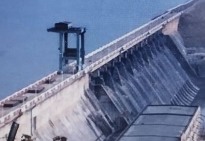 히라쿠두 댐