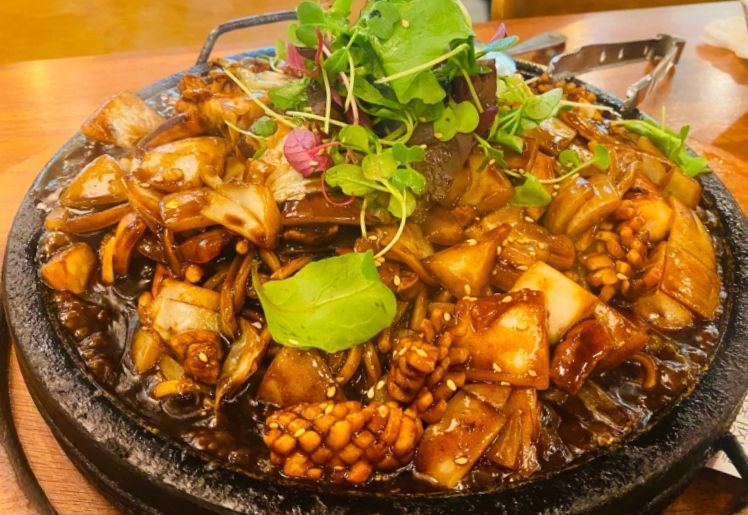 마지막 한 입까지 맛있는 돌판 짜장면 & 매운 갈비찜 맛집 추천 2tv 저녁 생생정보 오늘방송 신의한수 맛의결정타 광주 퇴촌 위치 어디