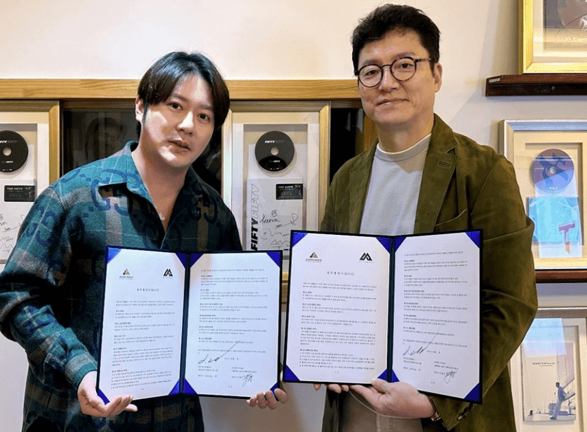 어트랙트 대표 전홍준과 싱가포르 에버그린 그룹 홀딩스 데이비드 용