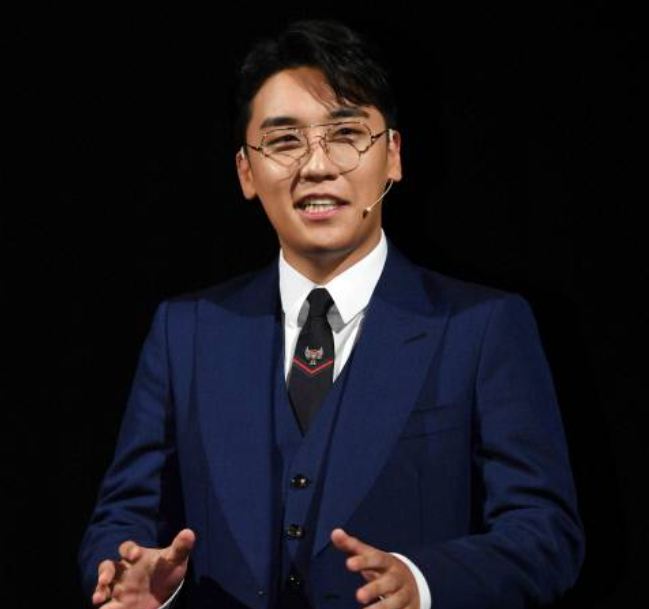 승리 특수폭행 피소