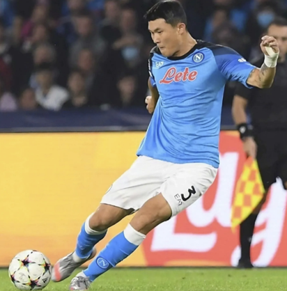 나폴리 프랑크푸르트 챔피언스리그 16강 2차전