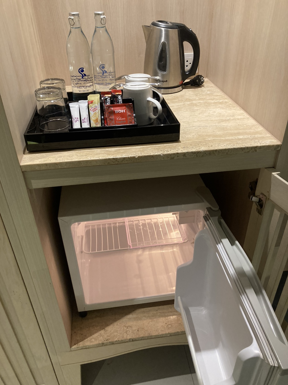 푸켓여행-빠통비치-가성비-숙소-beyond patong