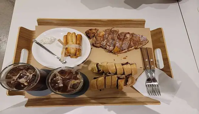 글라우 베이커리 카페