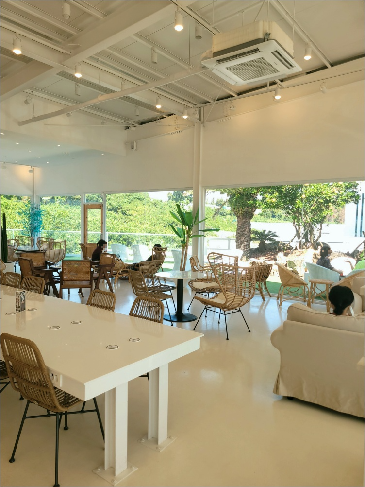 에이바우트-강정점-내부