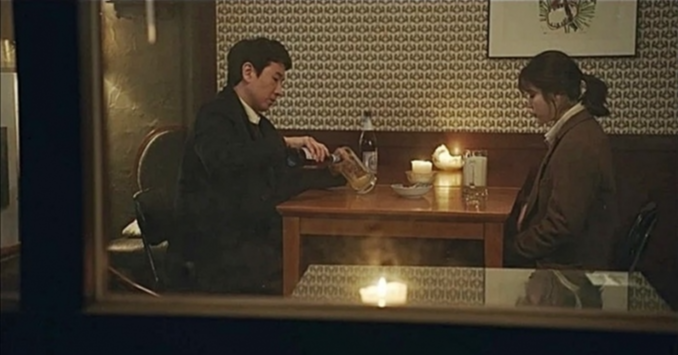 아이유-이선균-거품맥주-재회