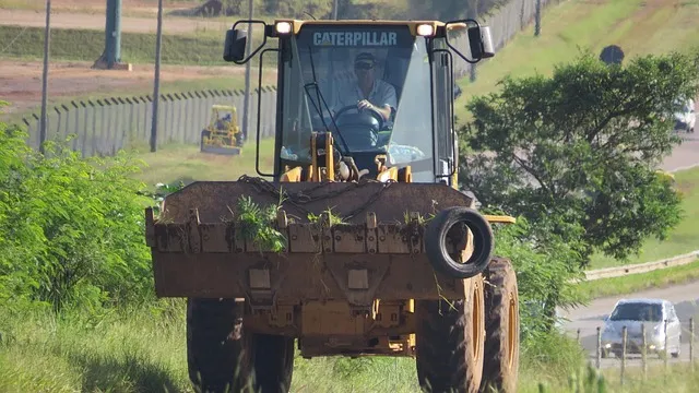 트랙터 초보 운전 PTO 4WD 밋션 작업 전 점검_4