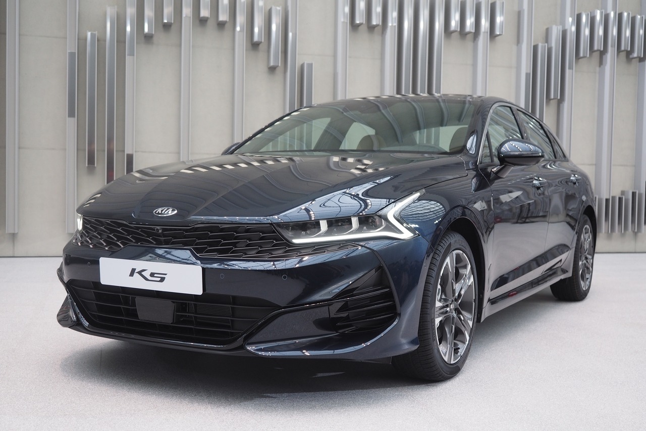 "2022년 가장 잘 팔린 국산 중고차 베스트 5"