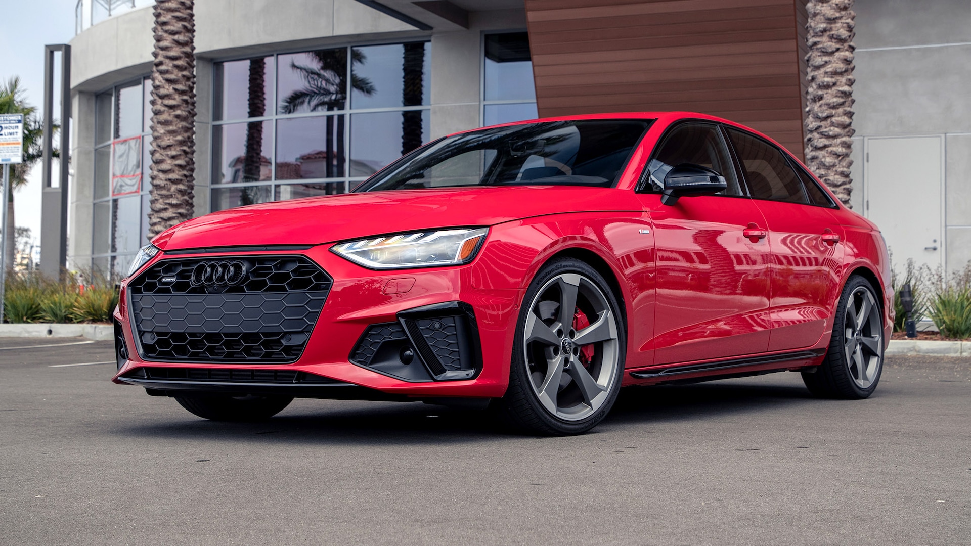 아우디 A4 40 TDI Quattro