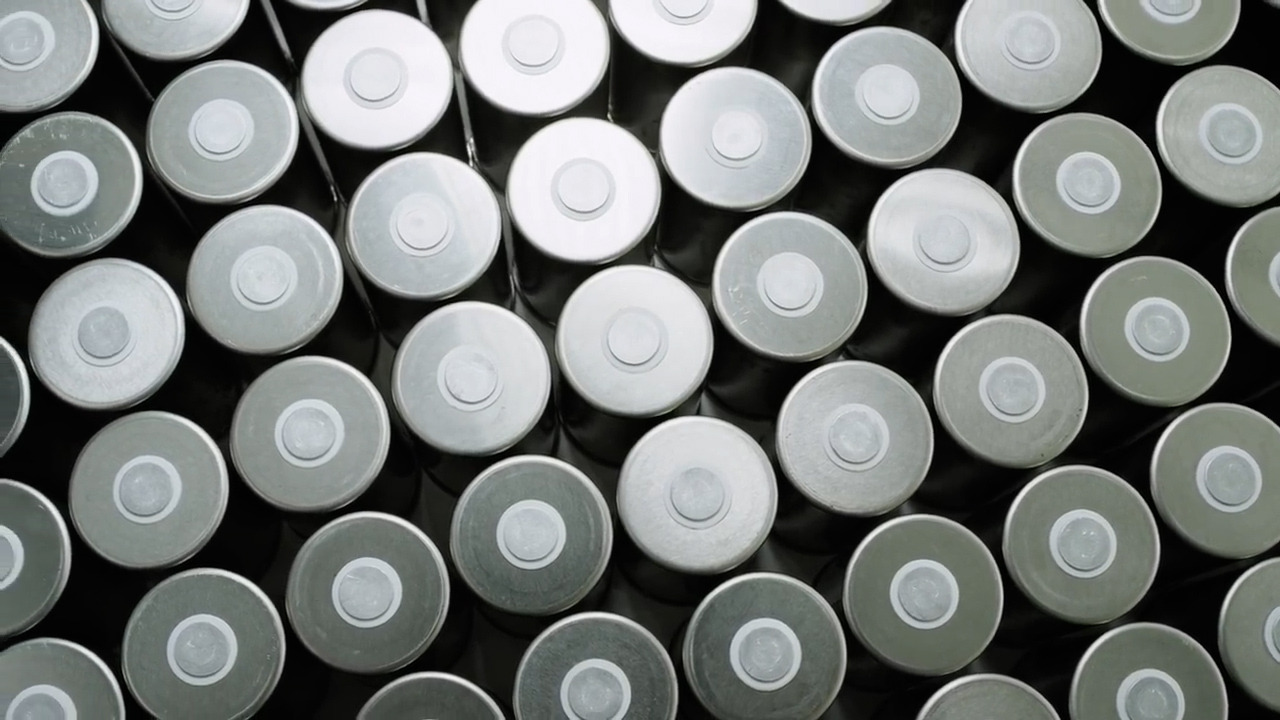 테슬라 4680 배터리