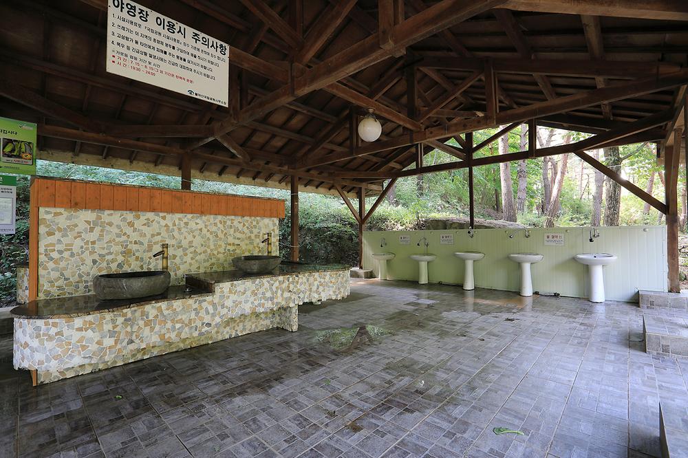 충청북도 제천시 월악산국립공원 덕주야영장 소개