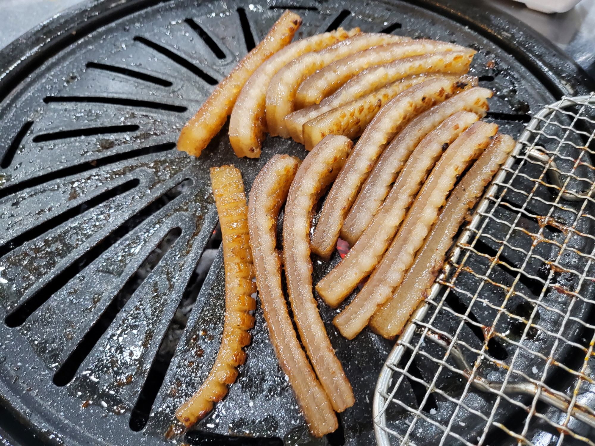 송식당 - 옆면