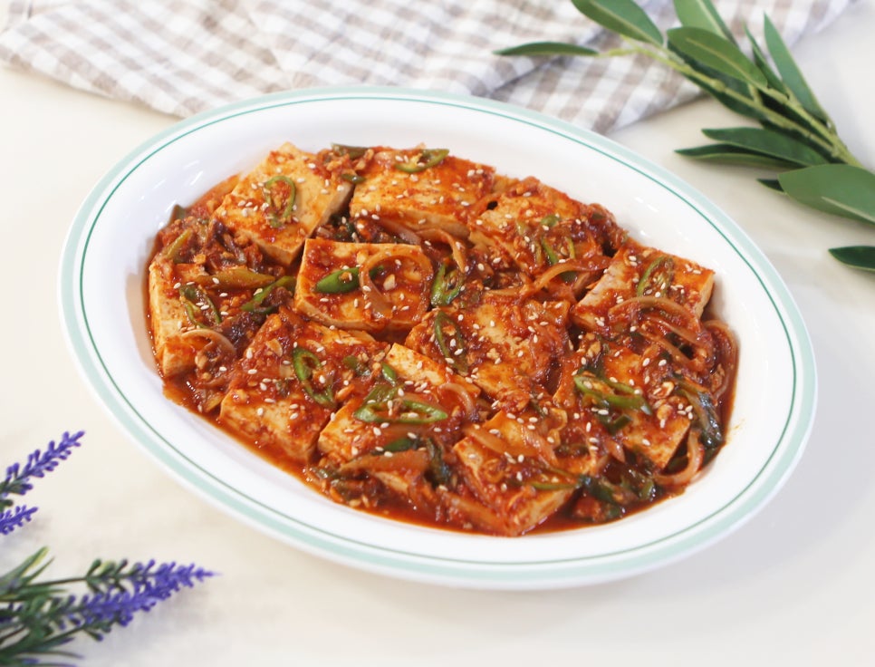 매콤 두부조림