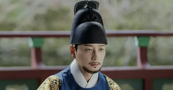 이현욱