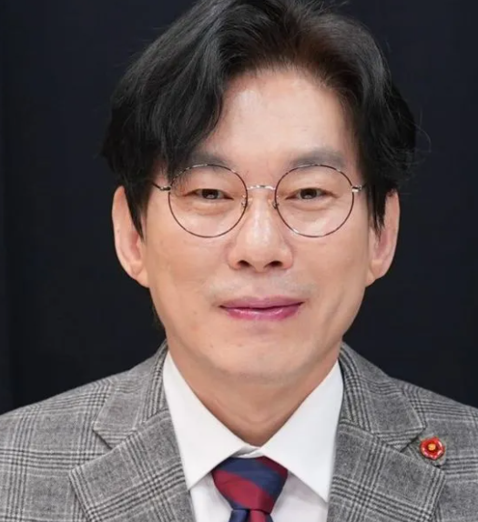 박진영 민주연구원 부원장