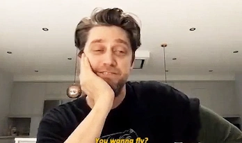 플래시 안드레 무시에티 감독