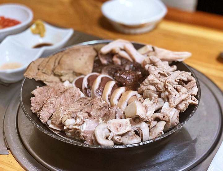 거창 가게 돼지 순대 피순대 섞어 내장 국밥 택시맛객들의 수다 맛집 추천