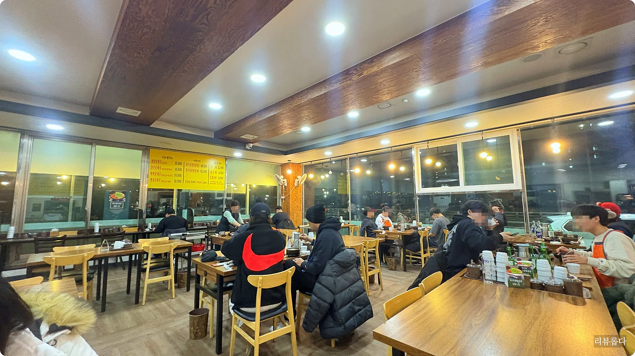 청담순대국 일산점 - 매장내부
