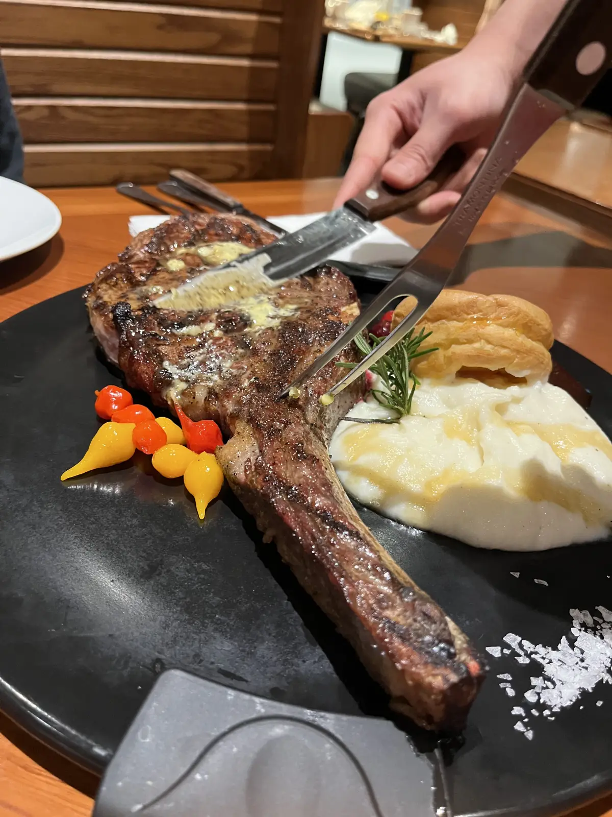 롯데백화점-동탄점-아웃백