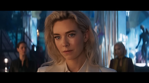 정면을-바라-보는-바네사-커비