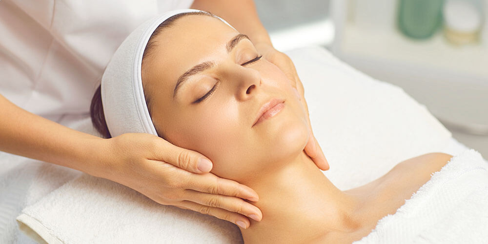 얼굴 경락 전문 마사지