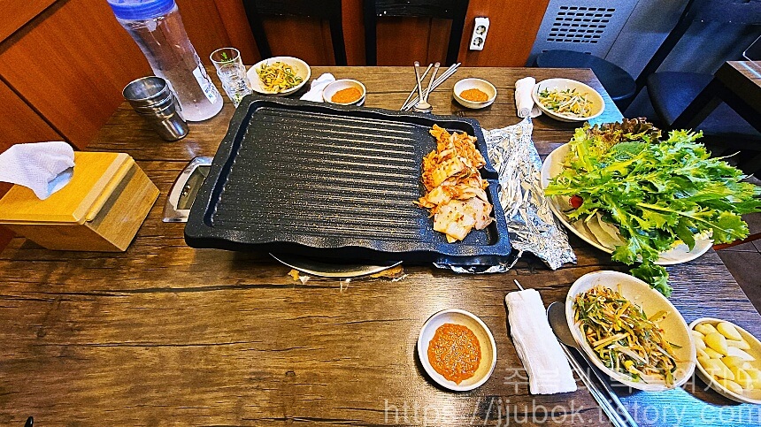 장수골-기본-테이블-셋팅