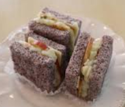 한국의 떡 종류 도토리떡-샌드위치