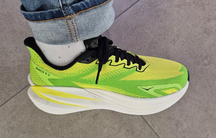 호카 마하 X3 올라운더 훈련화