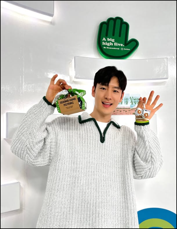 배우-이제훈의-평상시-모습-여전히-멋진-배우입니다