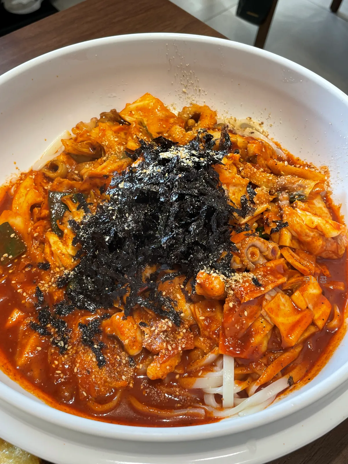 신라제면-안국-주말-웨이팅-테이블링-대기-꿀팁&amp;#44;-칼낙지&amp;#44;-감자전&amp;#44;-비빔밥-후기