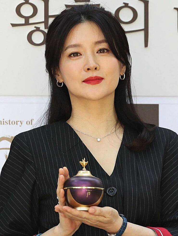 이영애