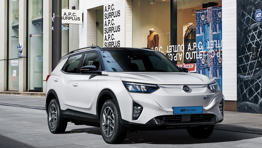 2022 코란도 이모션 EV 실구매가 전기차 지원금 모의견적 연비 실내 디자인 인테리어 총정리